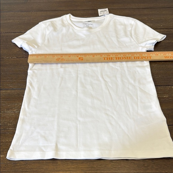 J. Crew Essential short-sleeve crewneck tee XXS - Picture 9 of 15